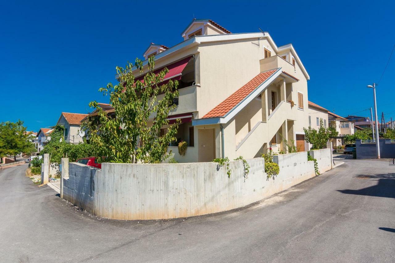 Apartments Rensi Zadar Exterior photo